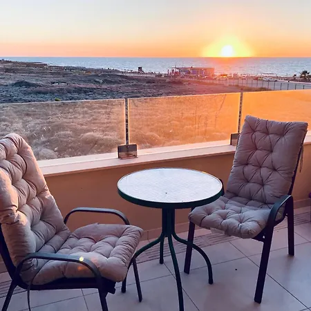 Lux 2 Bdr Townhome Pool - Beach - Sea Views *